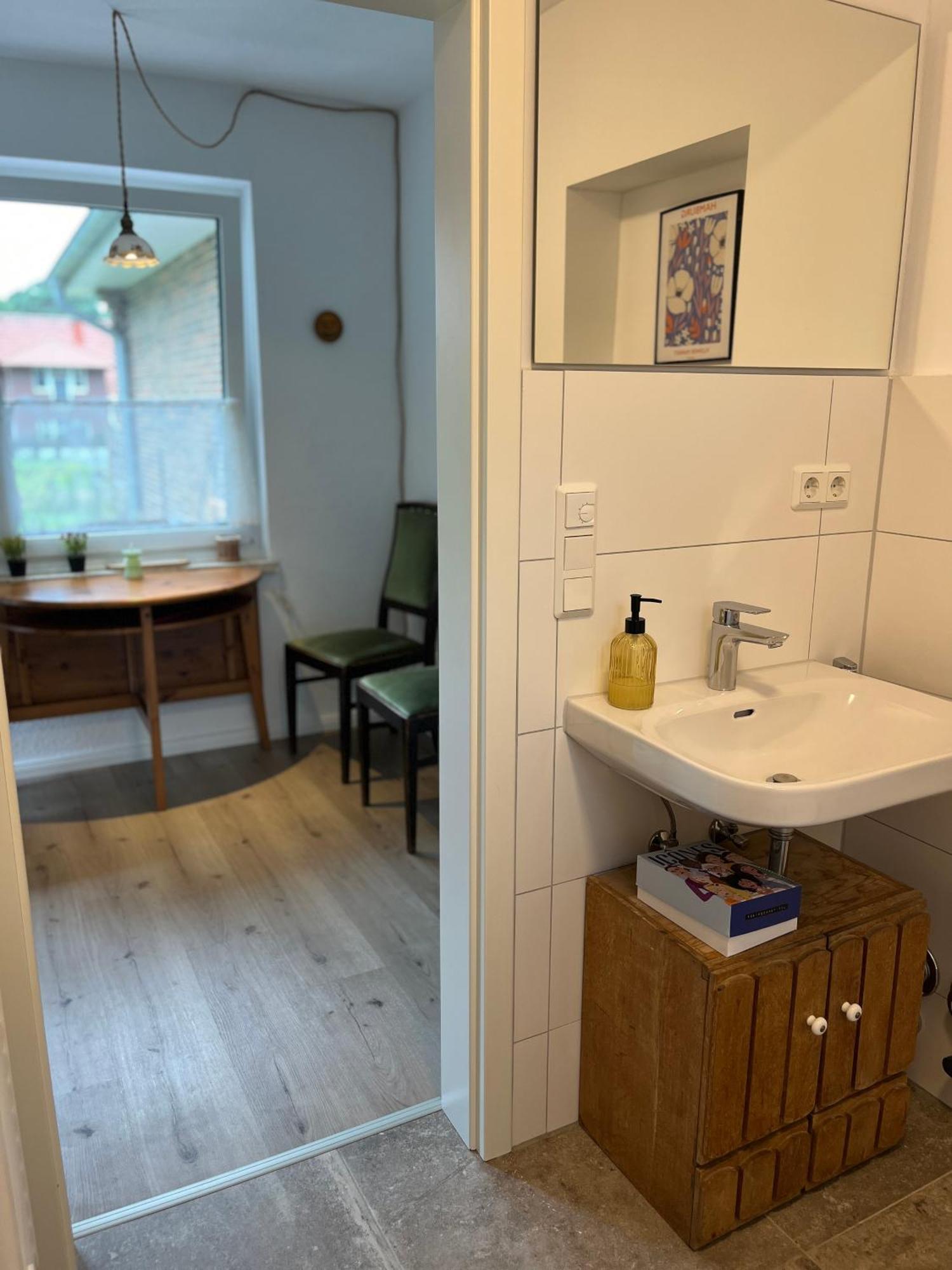 Fewo Brauel Am Nordpfad Zevener Geest - Ruhige, Moderne 2 Zimmer Wohnung, Ladestation, Parkplatz, Wlan, Garten מראה חיצוני תמונה